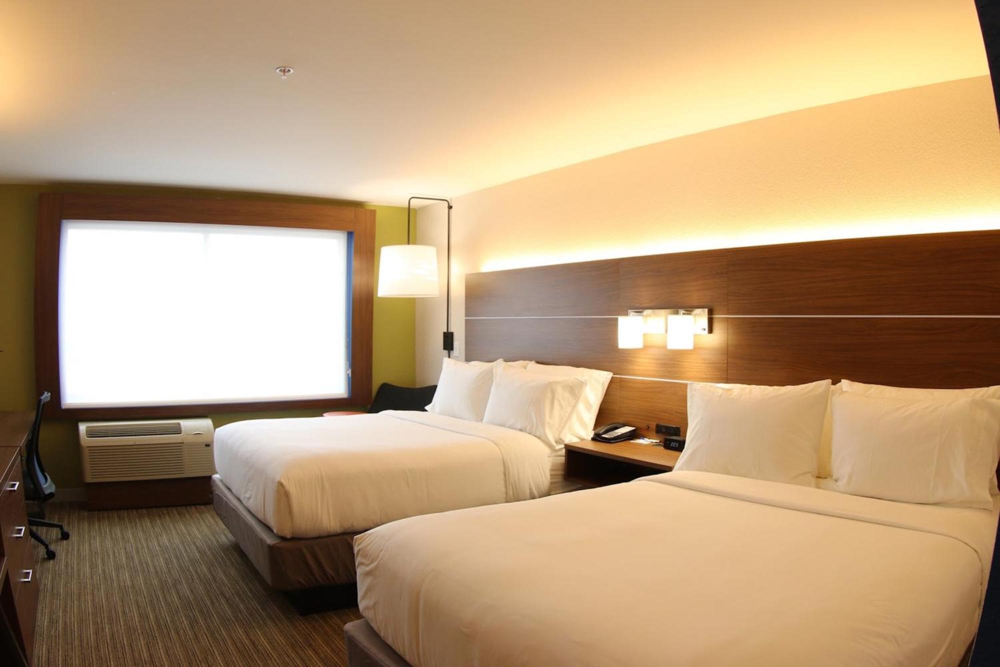 Holiday Inn Express & Suites - Detroit Northwest - Livonia By Ihg Екстер'єр фото